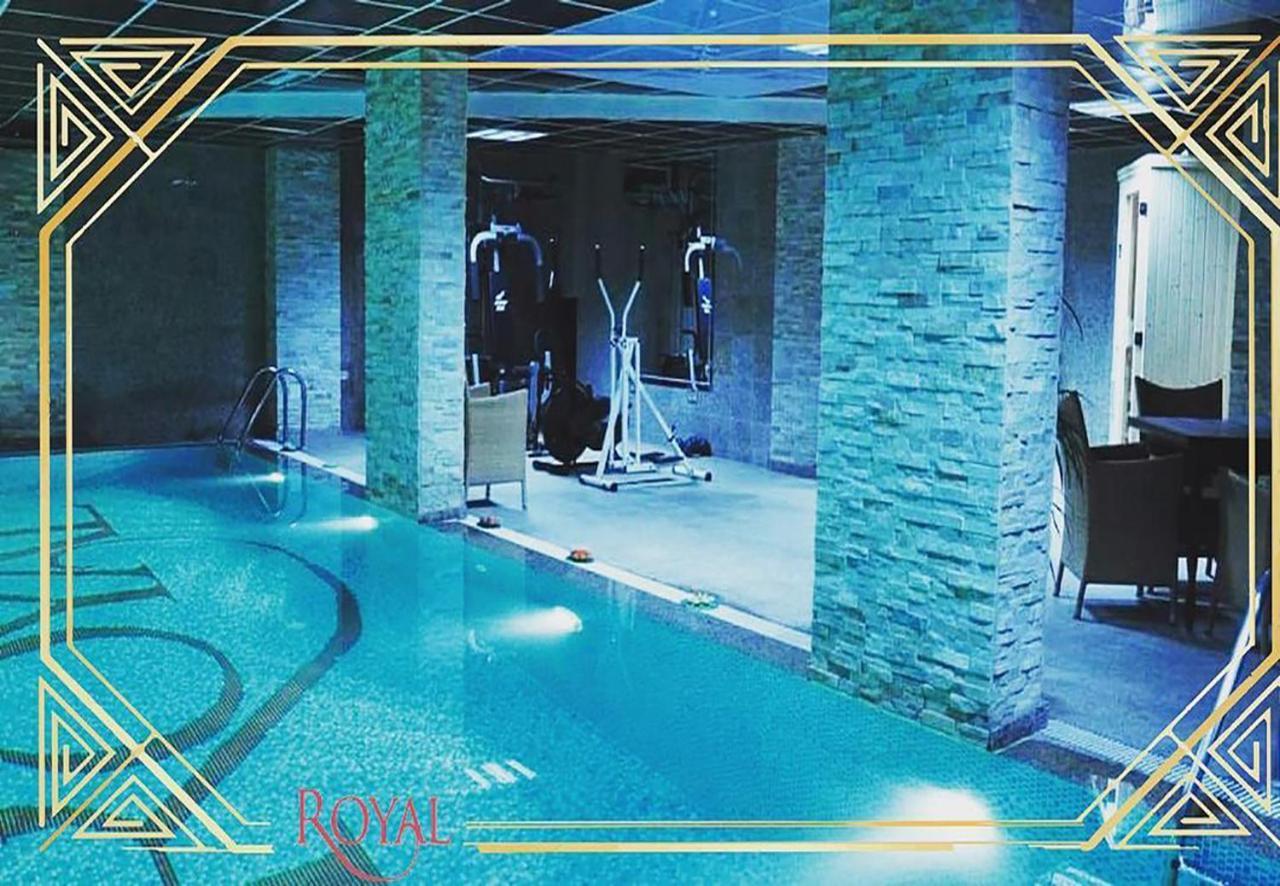 Hotel Royal Пристина Екстериор снимка