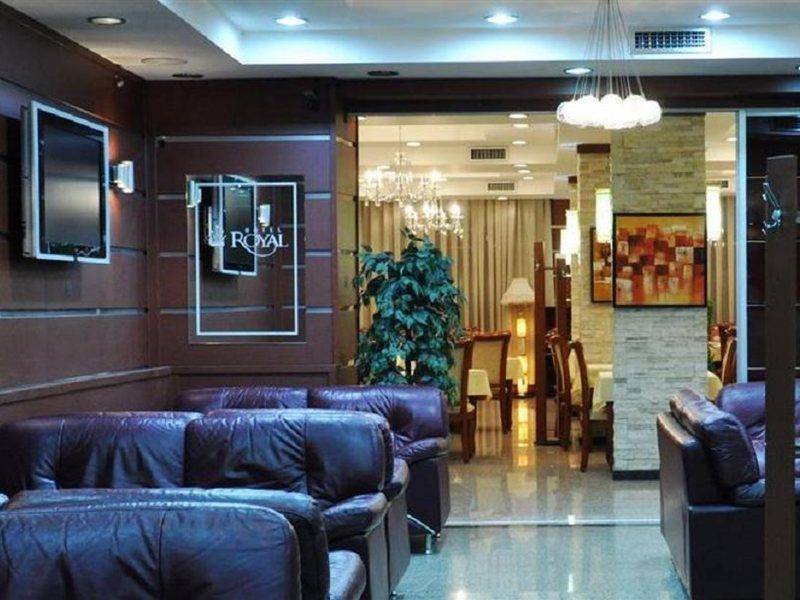 Hotel Royal Пристина Екстериор снимка